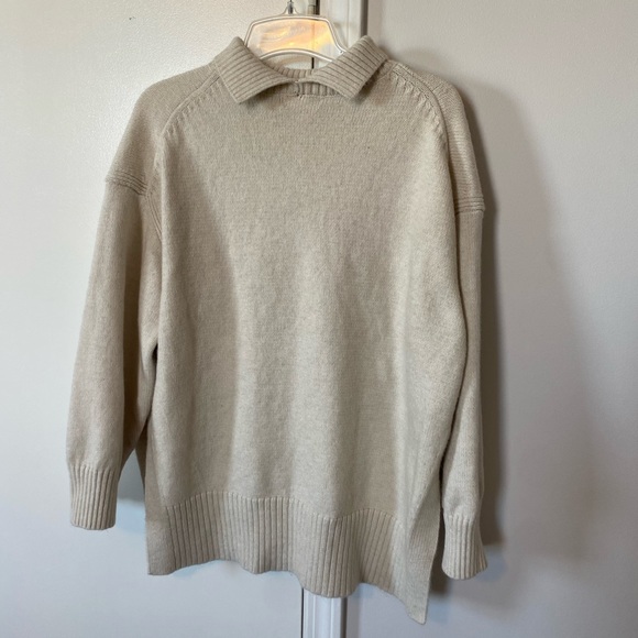 H&M cream turtleneck sweater size women’s small - Picture 9 of 9